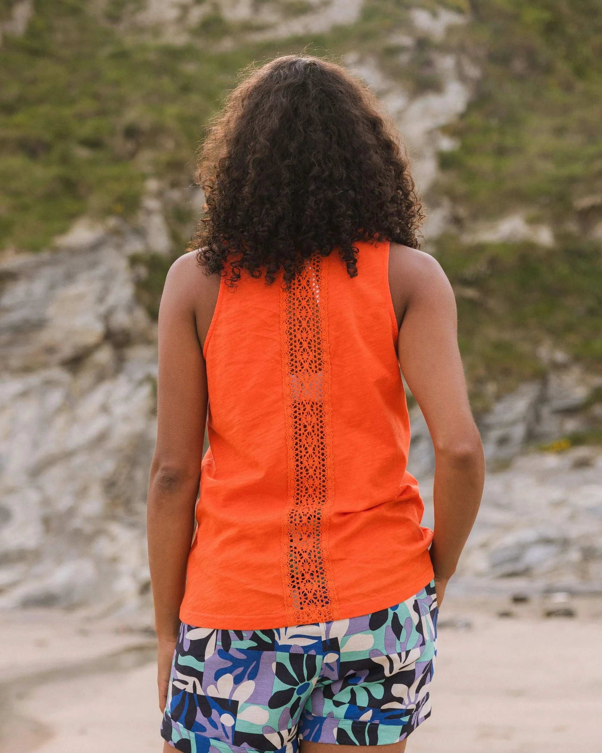 Women's Tops Outlet